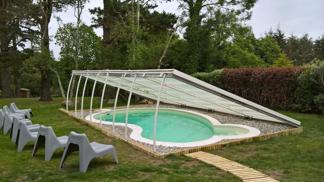 Propriété de la Mer d'Iroise Beuzec-Cap-Sizun Esterno foto